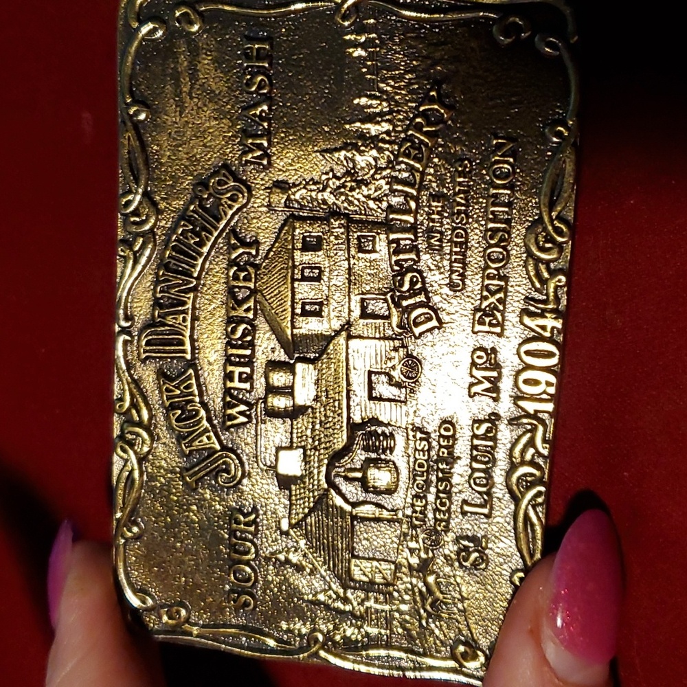 Vintage brass Jack Daniel's belt buckle, very good condition.